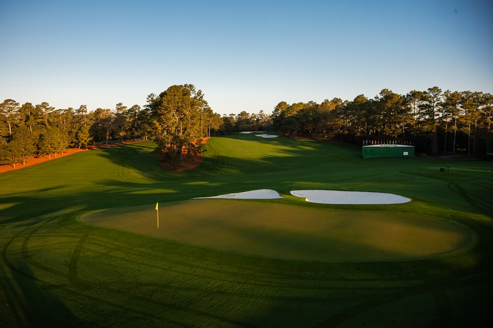 /content/dam/images/golfdigest/fullset/2022/1/GD0222_FEAT_GREENS_03.jpg