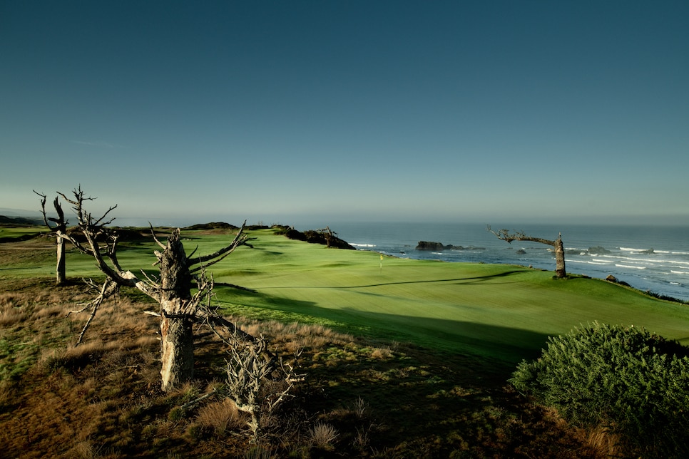sheep-ranch-seventeenth-58978 #17...Sheep Ranch GC.Bandon Dunes Resort.Bandon Dunes, Oregon..Dom Furore