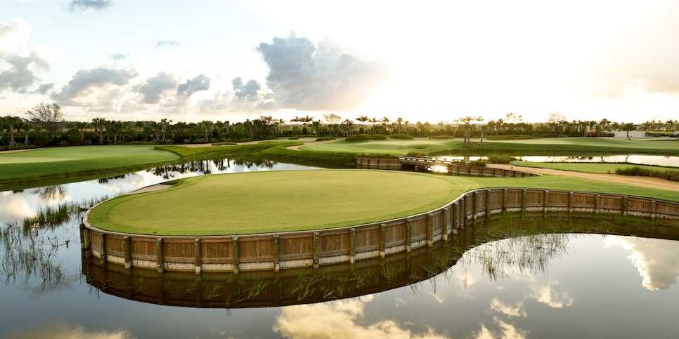 /content/dam/images/golfdigest/fullset/course-photos-for-places-to-play/Panther National panther9.jpg