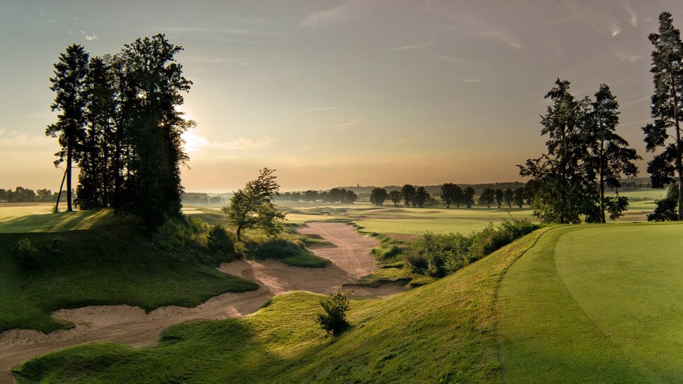 /content/dam/images/golfdigest/fullset/2025/3/sand-valley-golf-country-club-2.jpg