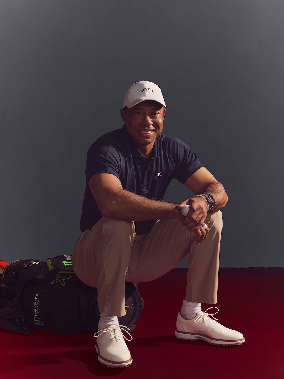 /content/dam/images/golfdigest/fullset/2025/2/GD1325_STYLE_Tiger_05.jpg